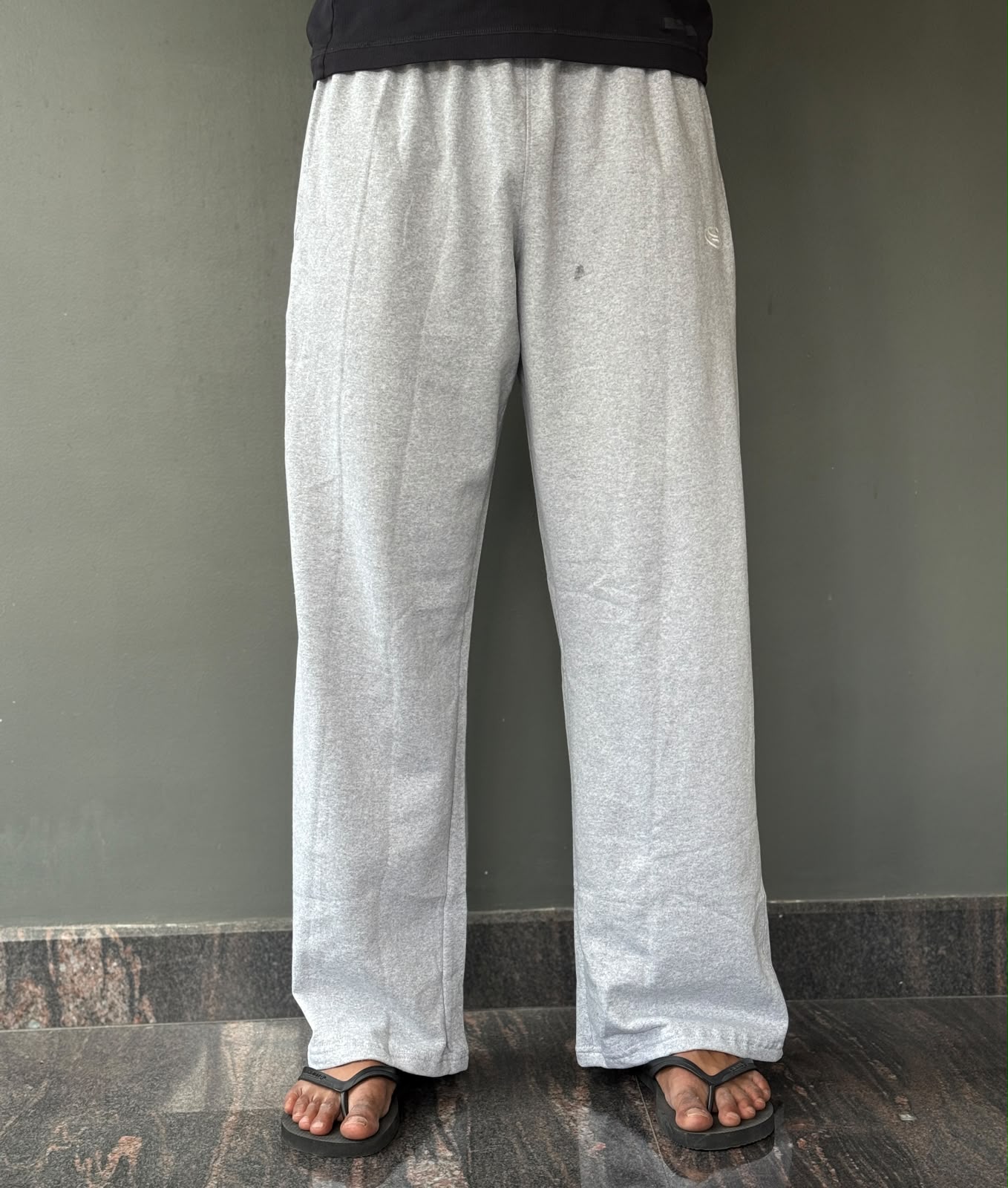 YARNGUY RELAXED FIT TRACK PANT-LIGHT GREY